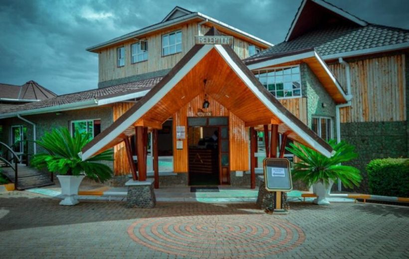 Honeymoon Package In Mt Kenya Circuit